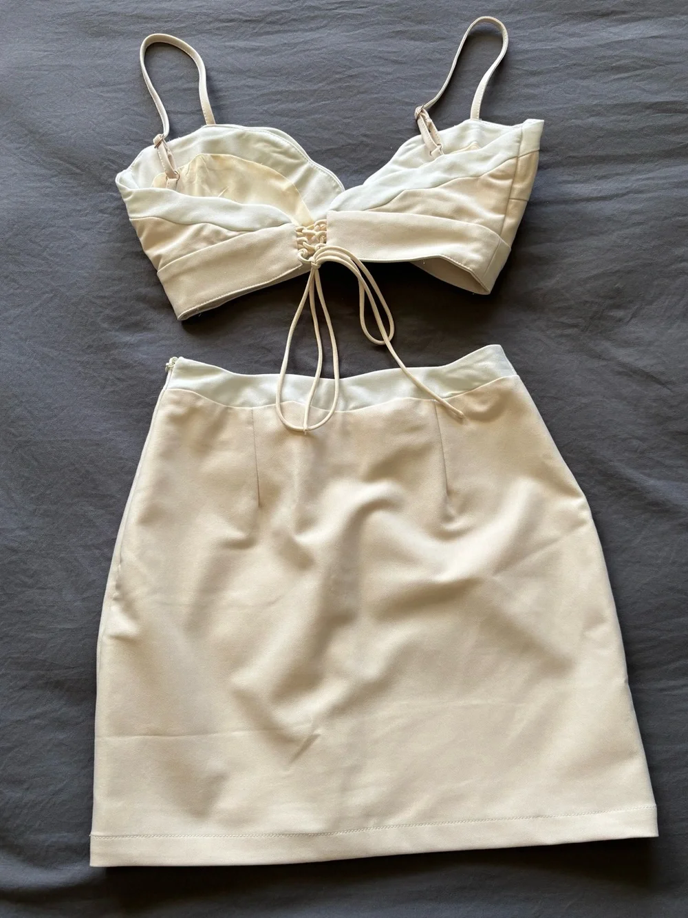 Two-Piece set - Picture 2 of 2